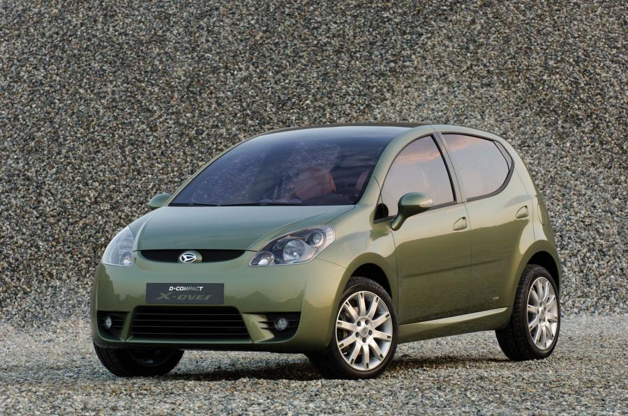  Daihatsu D-Compact X-Over Concept 2006 года  (фото 1 из 16)